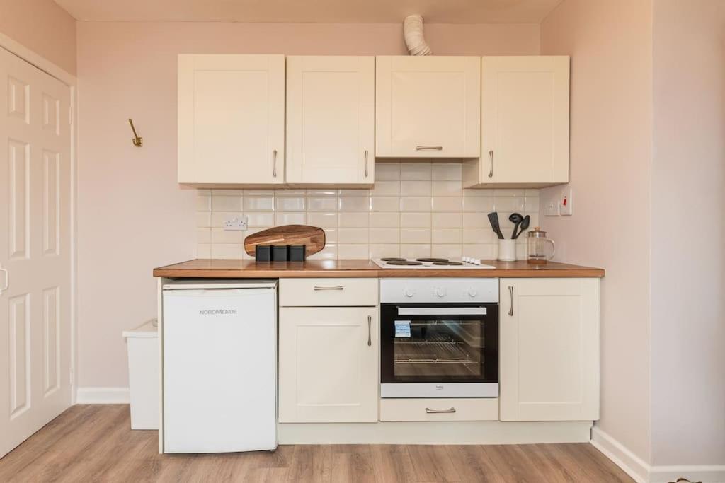 Fully Refurb Drogheda Apt7 3Rd Floor 外观 照片